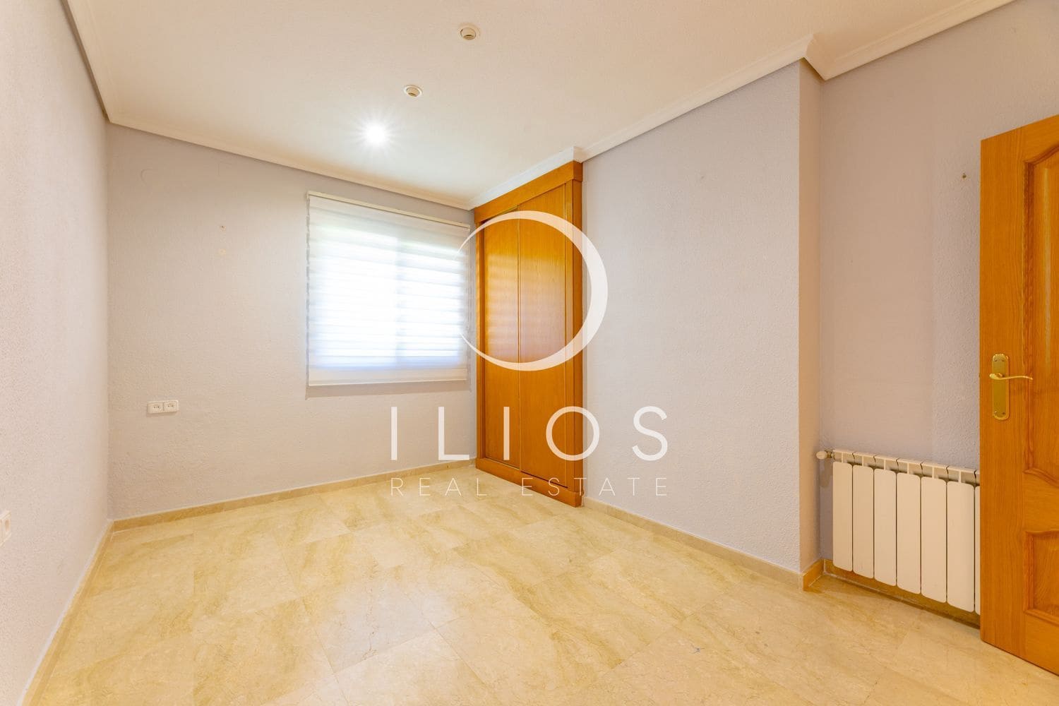 Chalet de 6 habitaciones en València ciudad en alquiler con piscina - 5.500 € (Ref: 9679697)