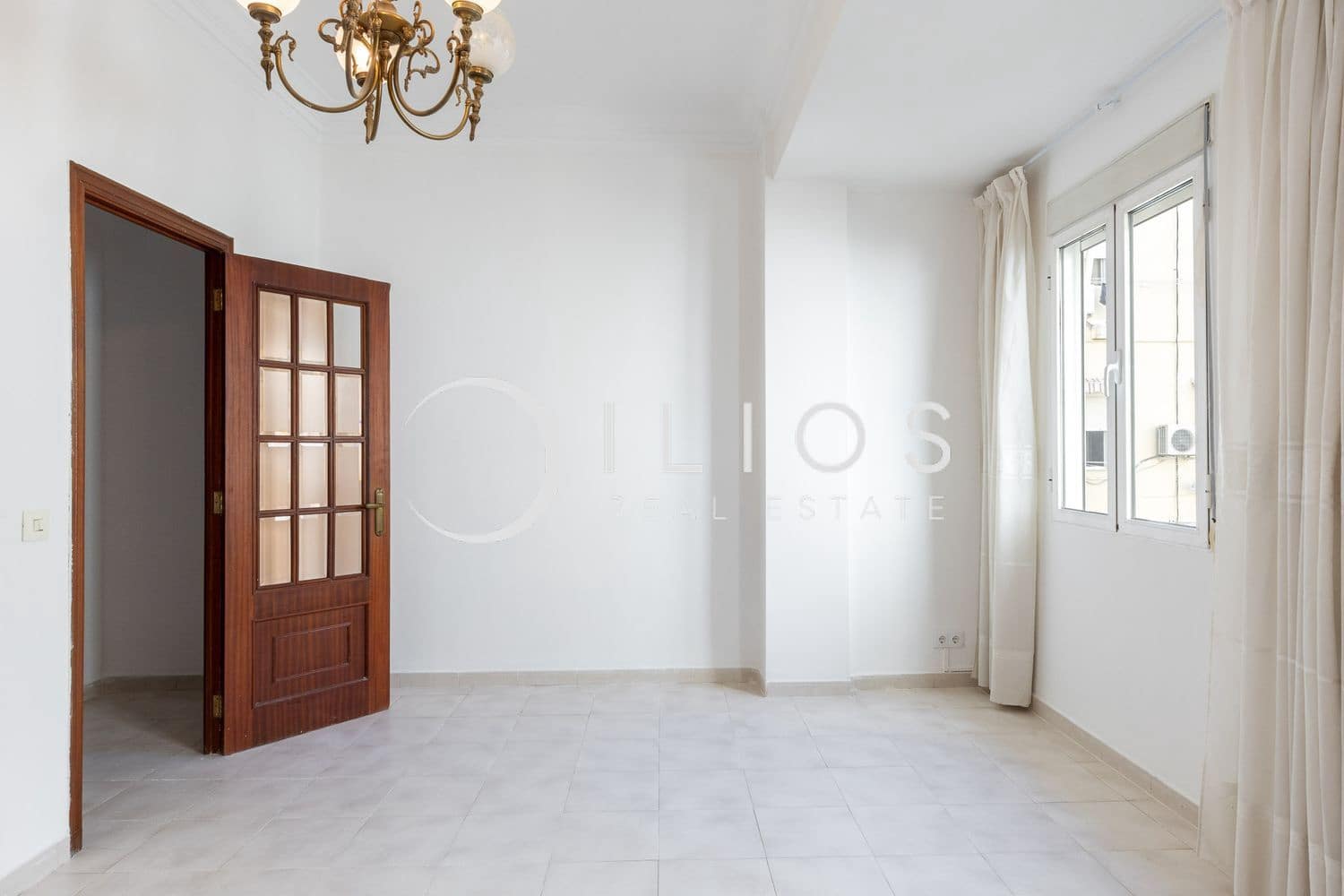 4 soverom Leilighet til leie i Valencia by - € 2 200 (Ref: 9719702)