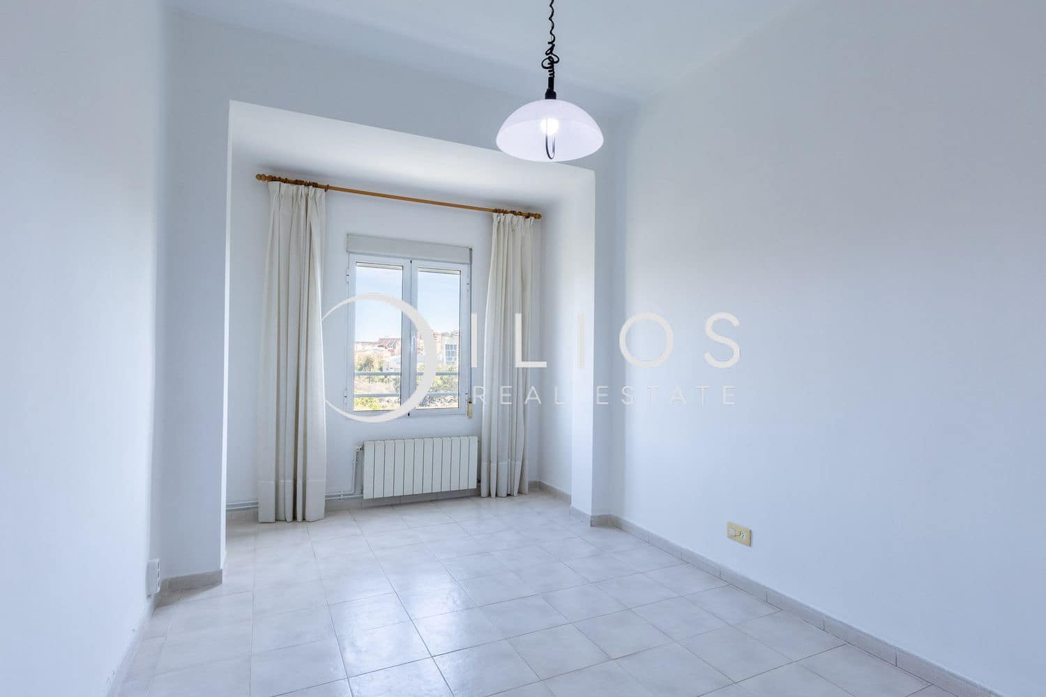 4 soverom Leilighet til leie i Valencia by - € 2 200 (Ref: 9719702)