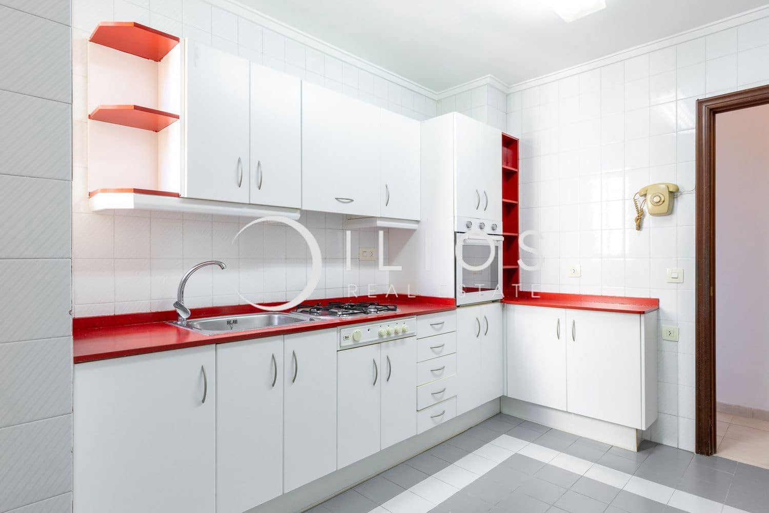 4 soverom Leilighet til leie i Valencia by - € 2 200 (Ref: 9719702)