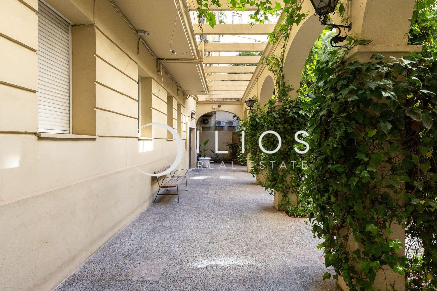 4 soverom Leilighet til leie i Valencia by - € 2 200 (Ref: 9719702)