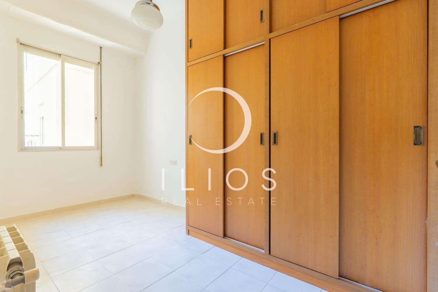 Apartamento de 4 habitaciones en València ciudad en alquiler - 1.950 € (Ref: 9719702)