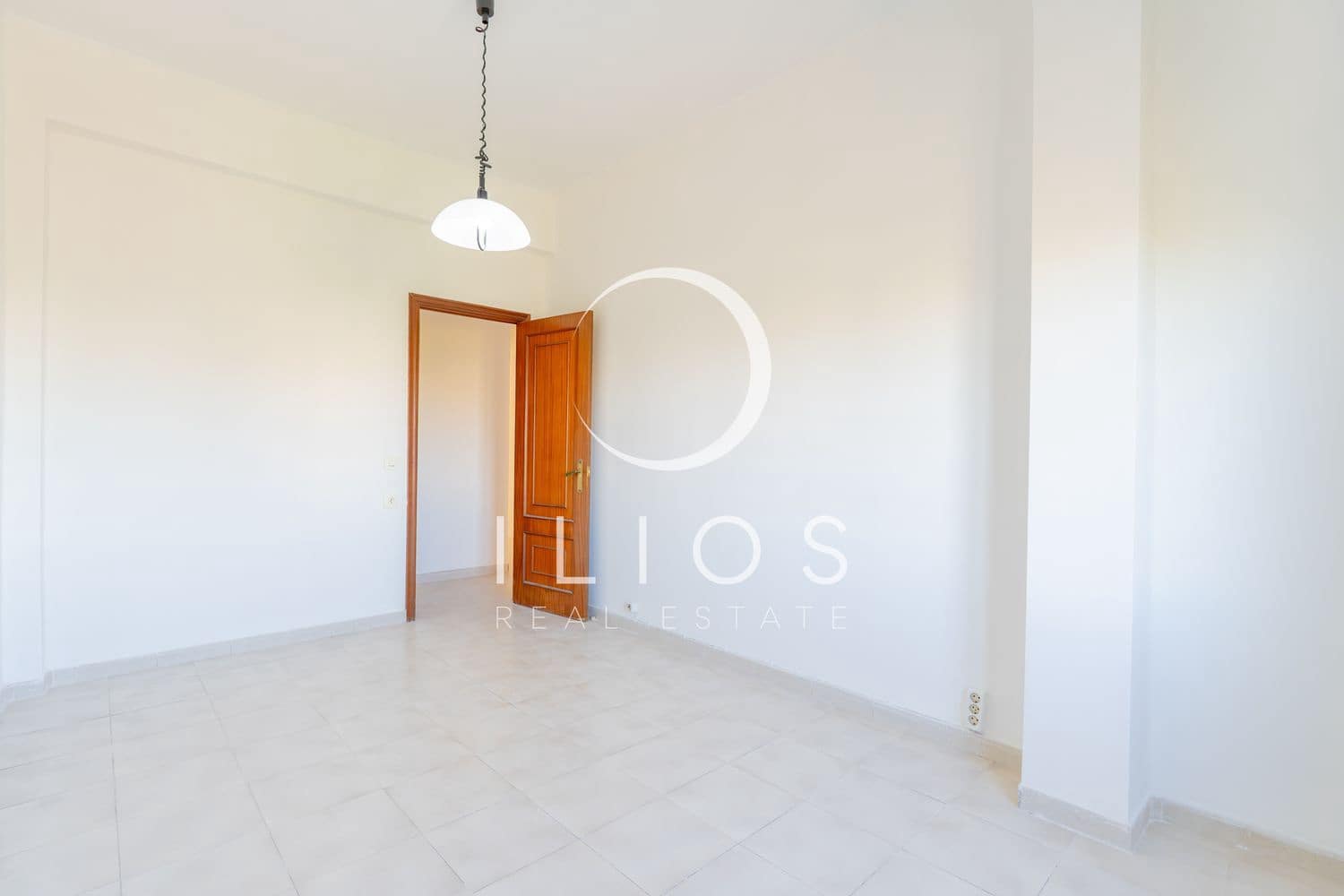Apartamento de 4 habitaciones en València ciudad en alquiler - 1.950 € (Ref: 9719702)