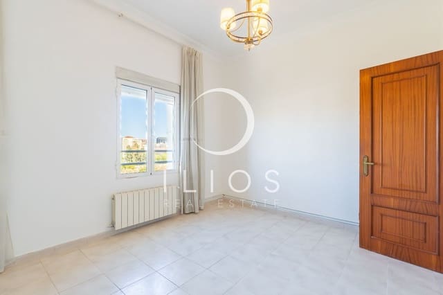 4 quarto Apartamento para arrendar em Sant Francesc, Valência cidade - 1 950 € (Ref: 9719702)