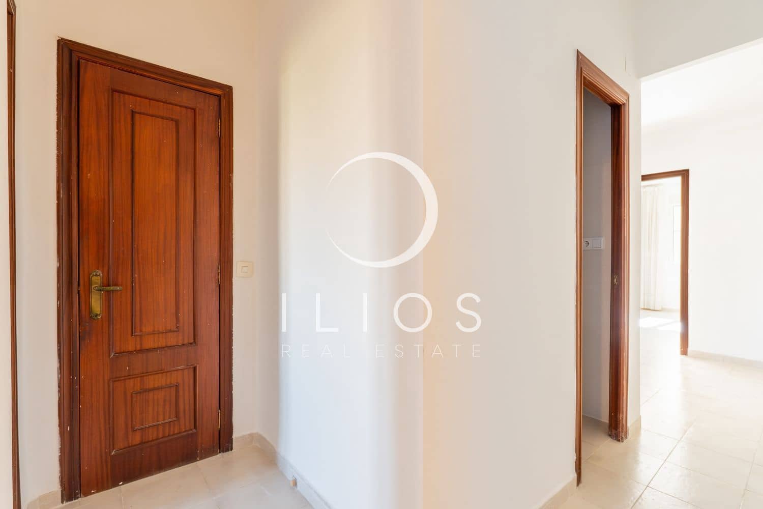 Apartamento de 4 habitaciones en València ciudad en alquiler - 1.950 € (Ref: 9719702)