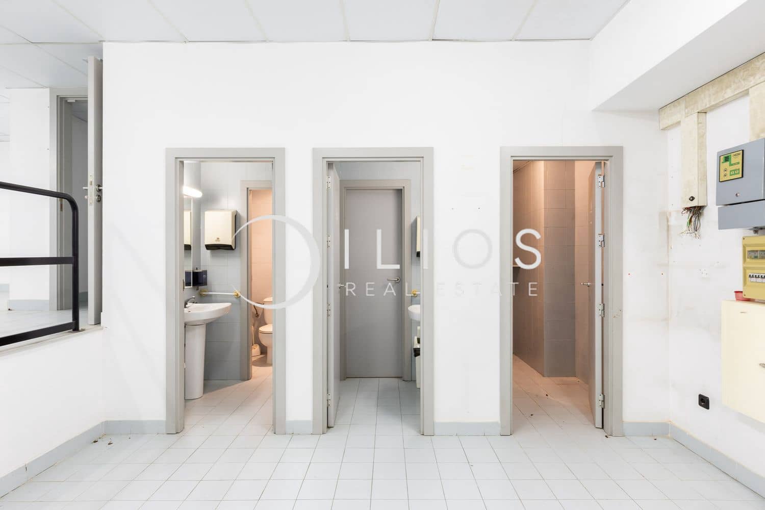 Local Commercial à louer à Valence ville - 2 500 € (Ref: 9741640)