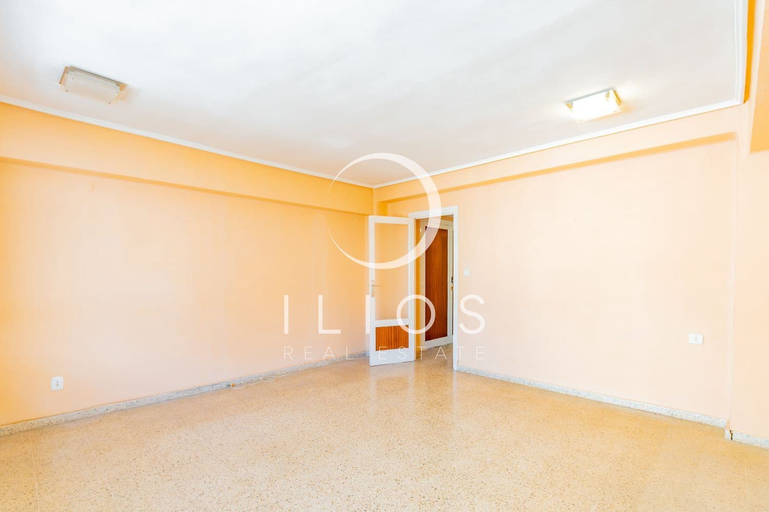 4 sovrum Lägenhet till salu i Valencia stad - 320 000 € (Ref: 9799064)