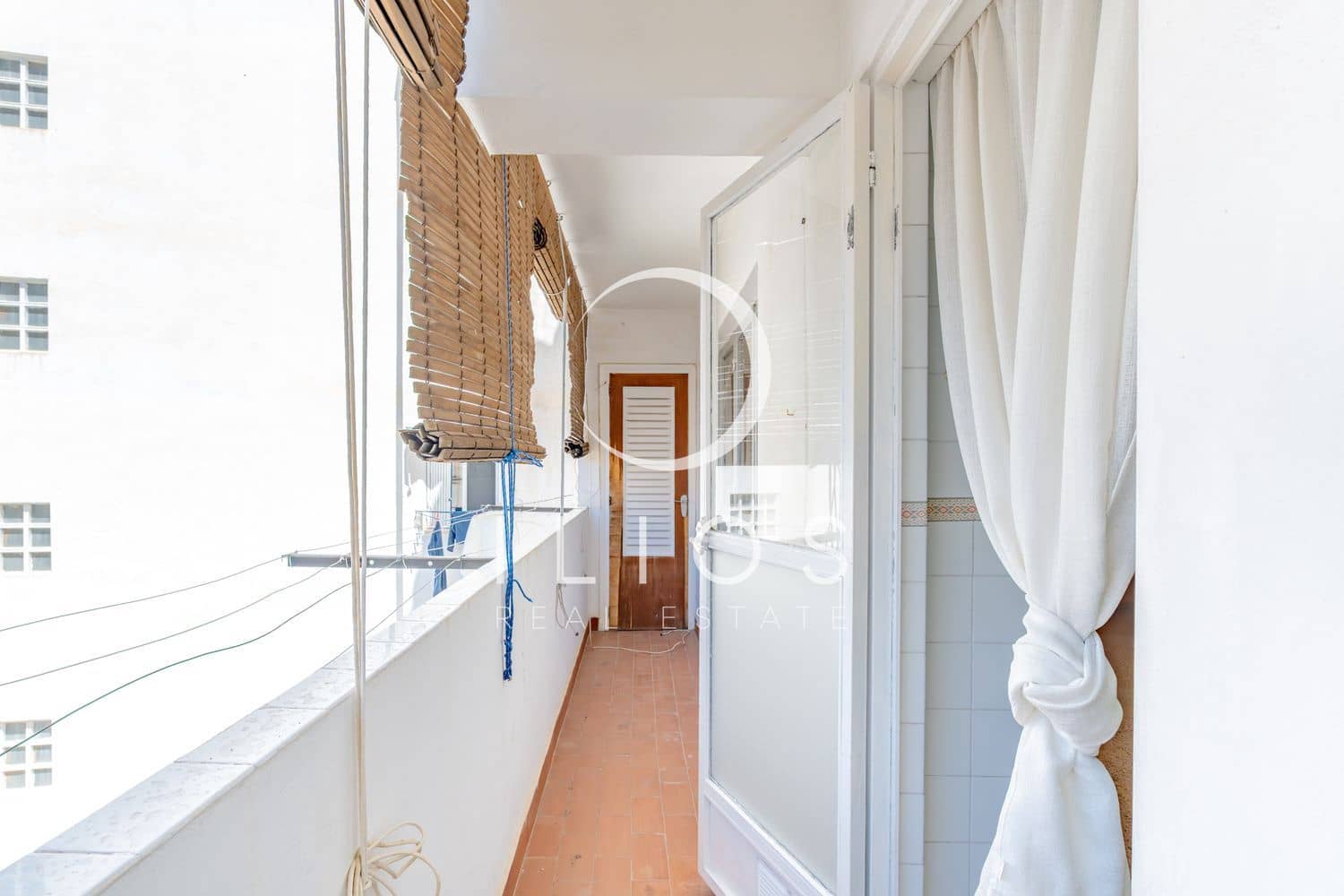 4 sovrum Lägenhet till salu i Valencia stad - 320 000 € (Ref: 9799064)