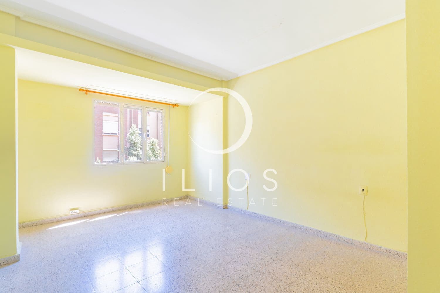 4 sovrum Lägenhet till salu i Valencia stad - 320 000 € (Ref: 9799064)