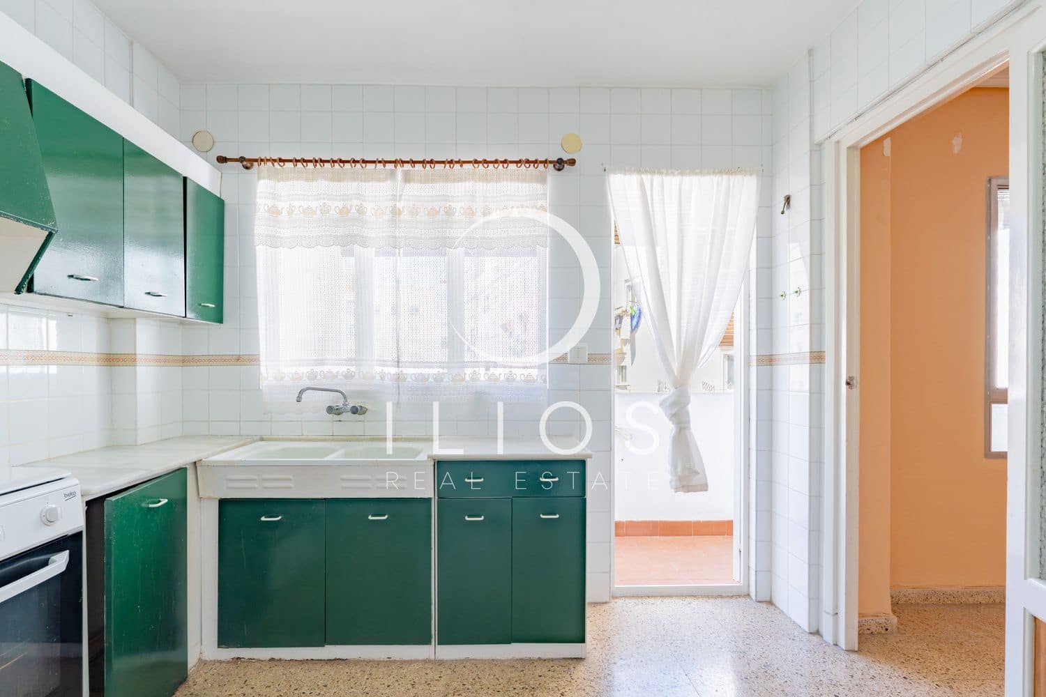 4 sovrum Lägenhet till salu i Valencia stad - 320 000 € (Ref: 9799064)