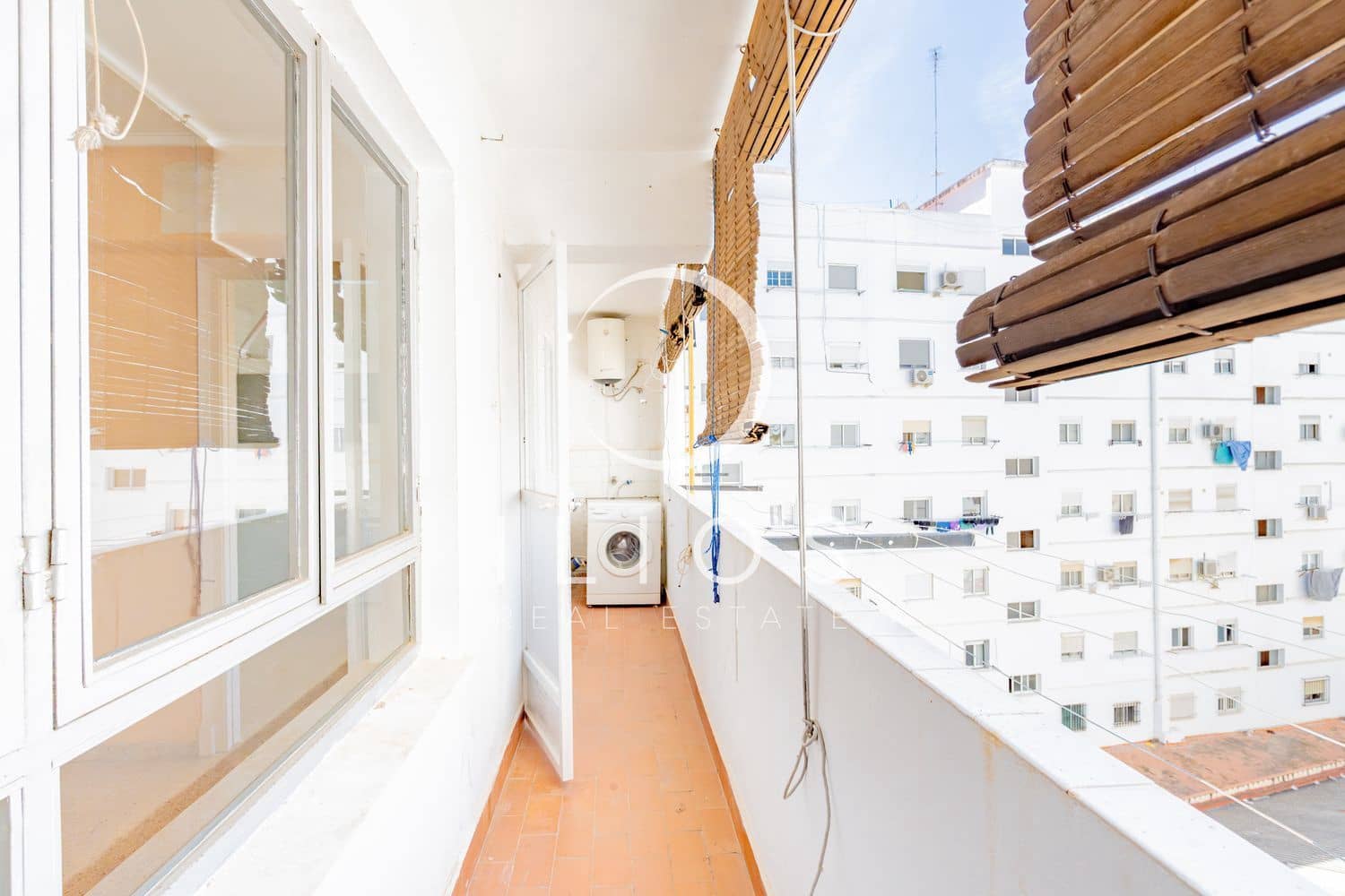 4 sovrum Lägenhet till salu i Valencia stad - 320 000 € (Ref: 9799064)