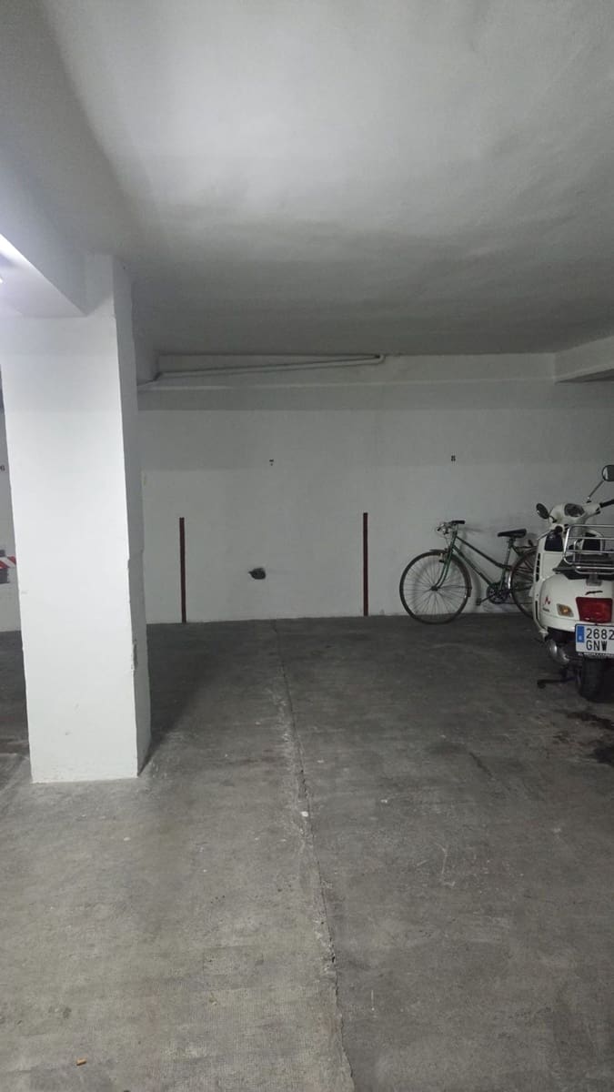 3 bedroom Apartment for sale in Valencia city - € 410,000 (Ref: 9807882)