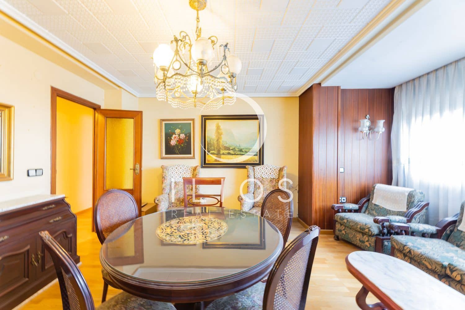 3 bedroom Apartment for sale in Valencia city - € 410,000 (Ref: 9807882)
