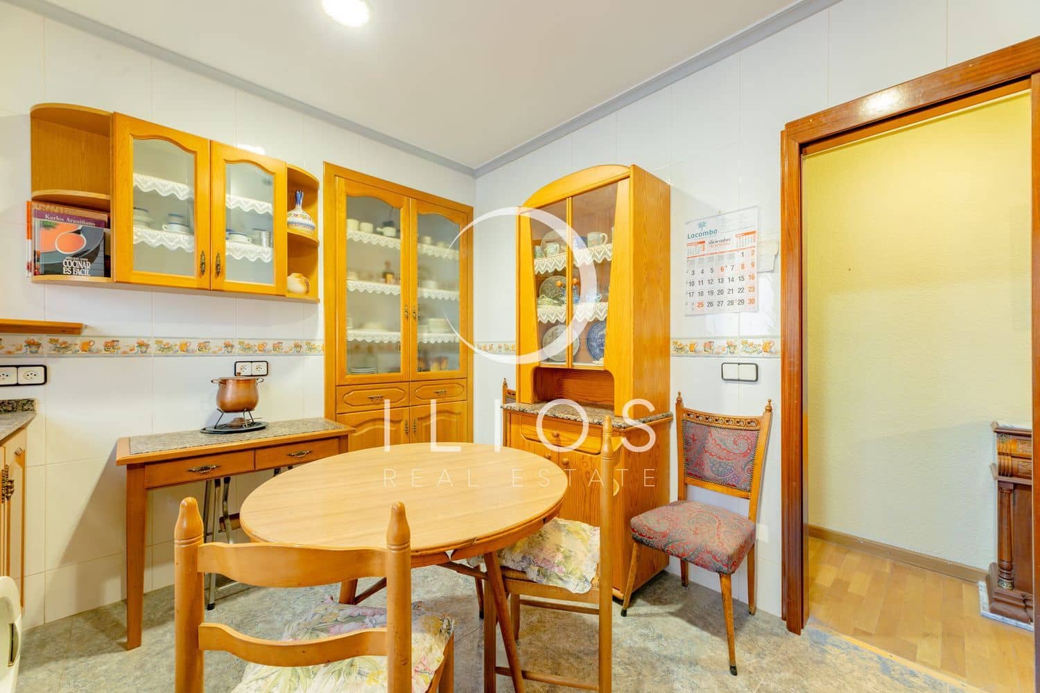 3 bedroom Apartment for sale in Valencia city - € 410,000 (Ref: 9807882)