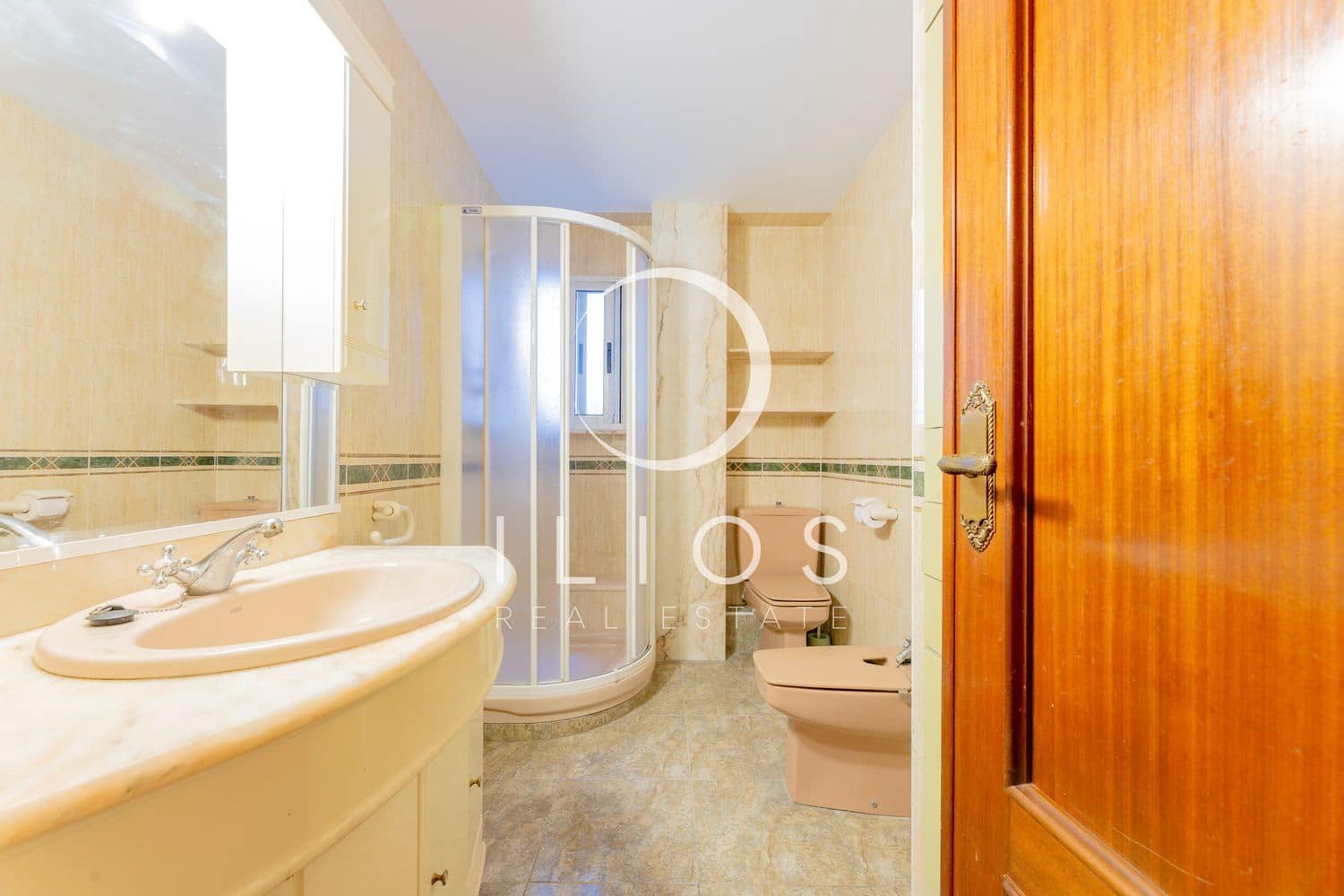 3 bedroom Apartment for sale in Valencia city - € 410,000 (Ref: 9807882)