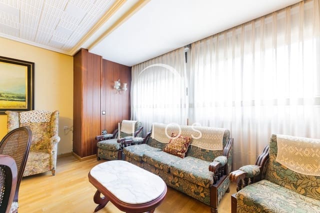 3 bedroom Apartment for sale in Mestalla, Valencia city - € 410,000 (Ref: 9807882)