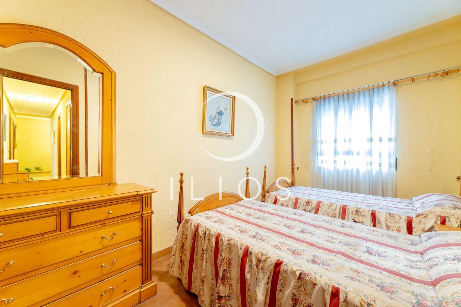 3 bedroom Apartment for sale in Valencia city - € 410,000 (Ref: 9807882)