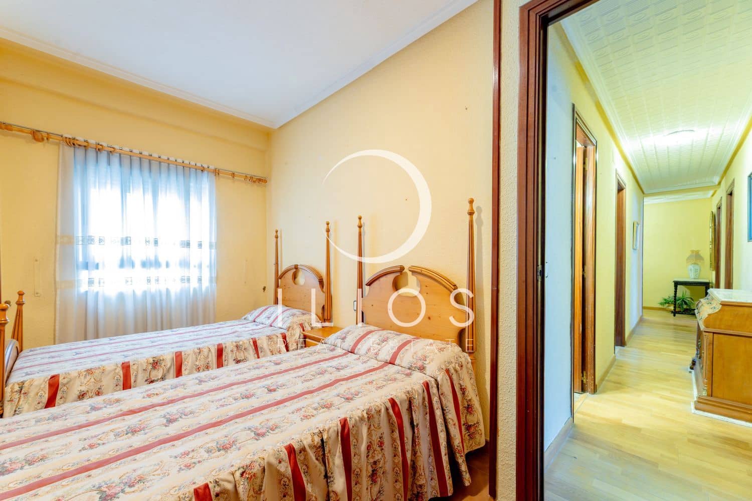 3 bedroom Apartment for sale in Valencia city - € 410,000 (Ref: 9807882)