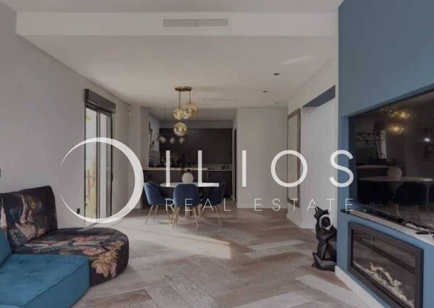 5 bedroom Townhouse for sale in San Antonio de Benageber with pool garage - € 530,000 (Ref: 9824865)