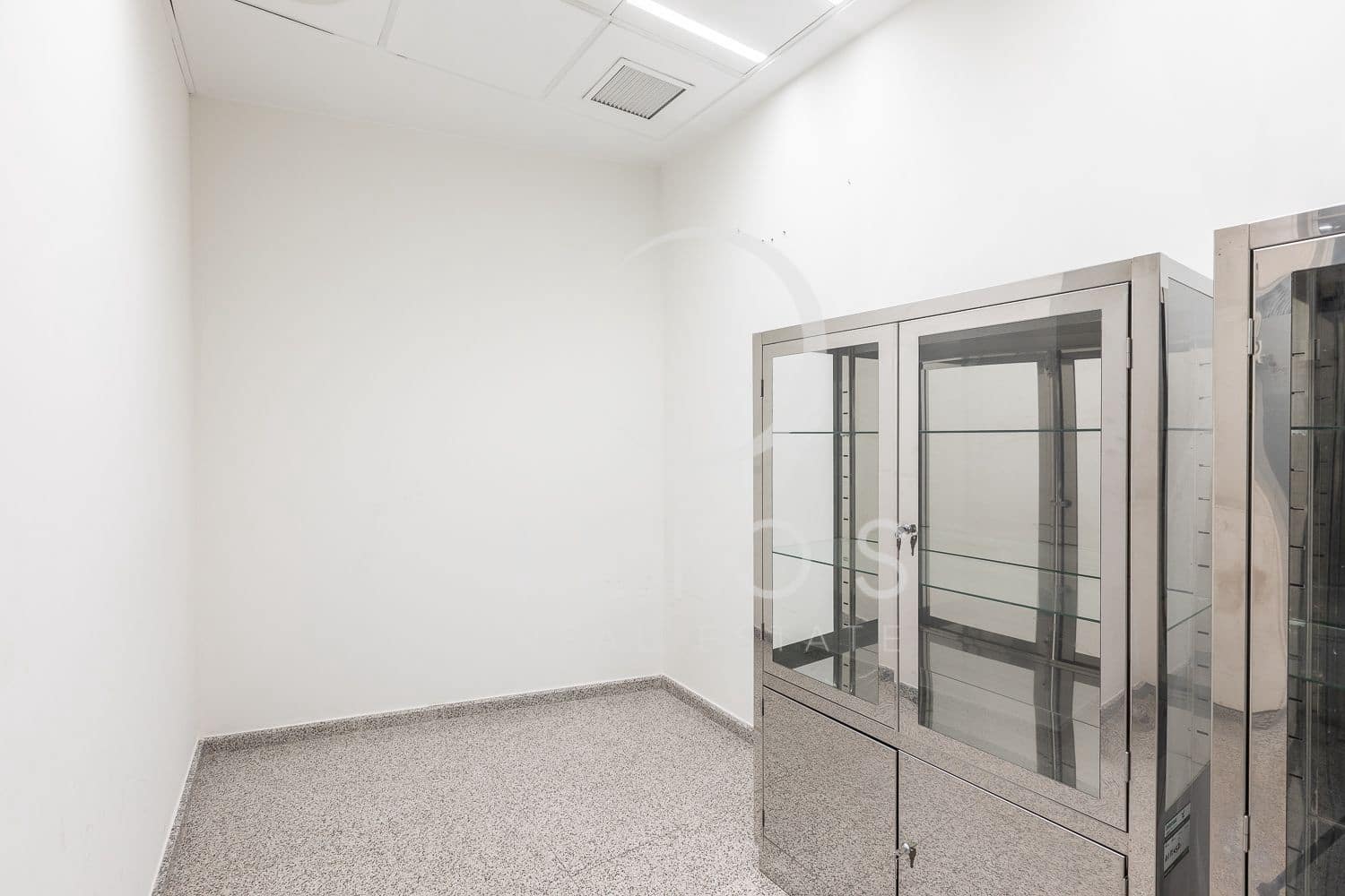Local Commercial à vendre à Valence ville - 600 000 € (Ref: 9826588)