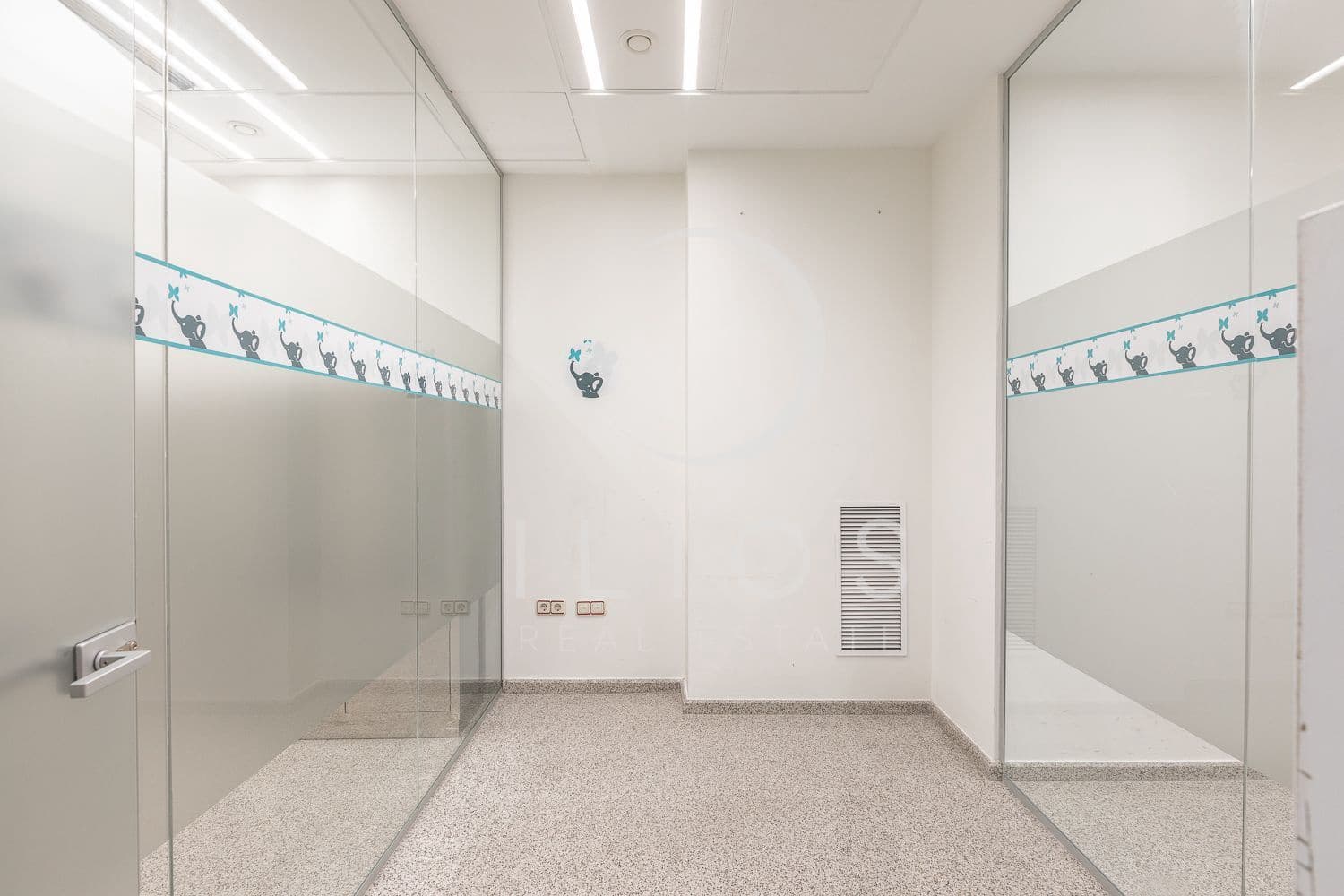 Local Commercial à vendre à Valence ville - 600 000 € (Ref: 9826588)