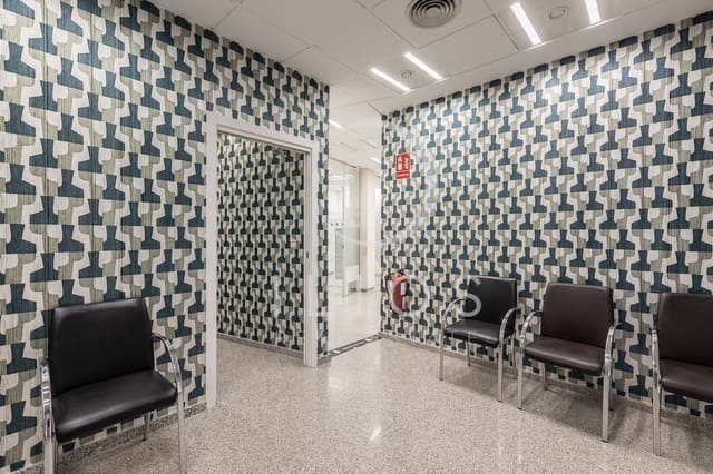 Local Commercial à vendre à Sant Francesc, Valence ville - 600 000 € (Ref: 9826588)