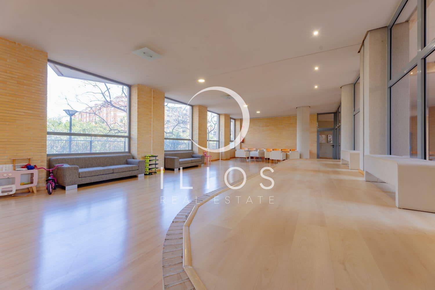 Apartamento de 2 habitaciones en València ciudad en venta con piscina - 639.000 € (Ref: 9827120)