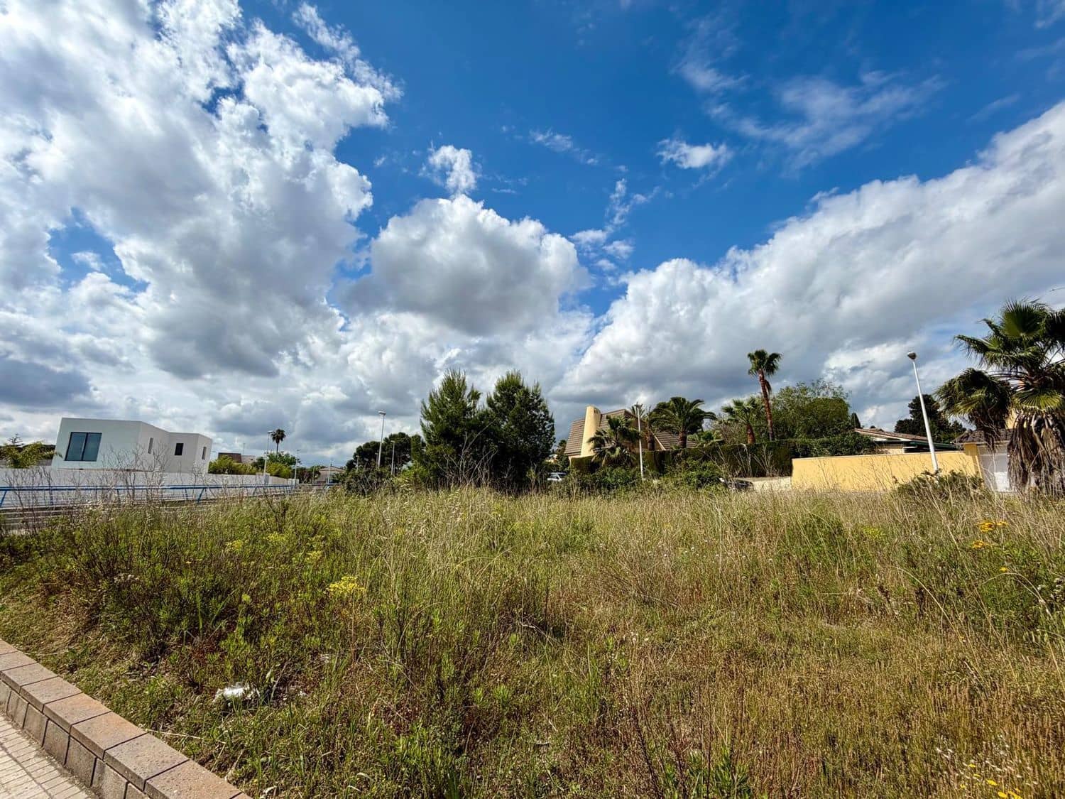 Undeveloped Land for sale in L'Eliana - € 264,000 (Ref: 9827121)