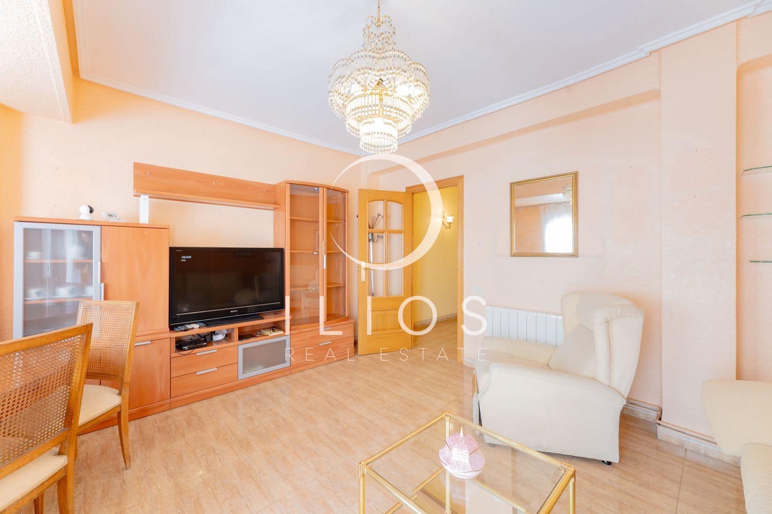5 bedroom Apartment for sale in Valencia city - € 359,000 (Ref: 9839077)