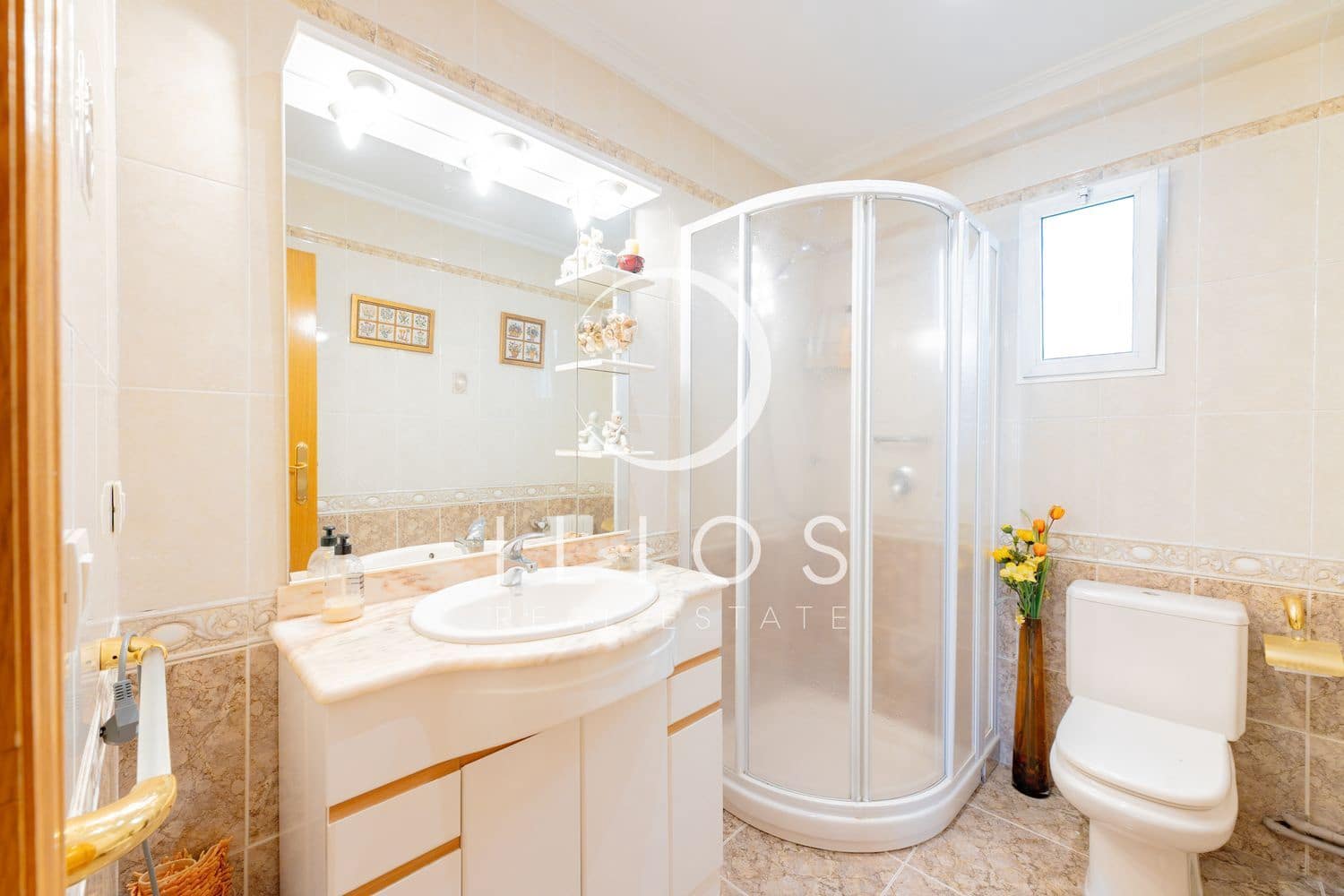 5 bedroom Apartment for sale in Valencia city - € 359,000 (Ref: 9839077)