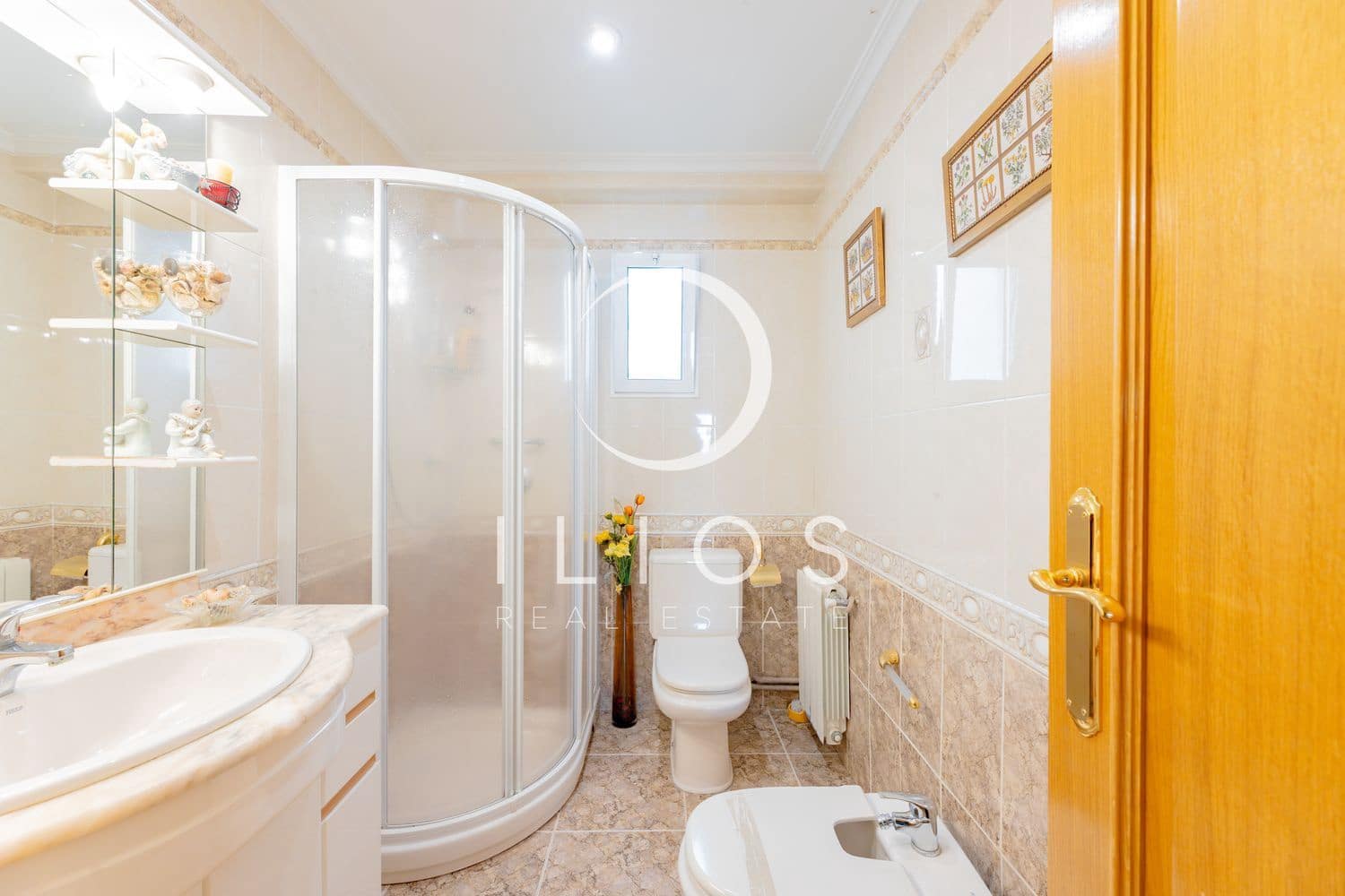 5 bedroom Apartment for sale in Valencia city - € 359,000 (Ref: 9839077)