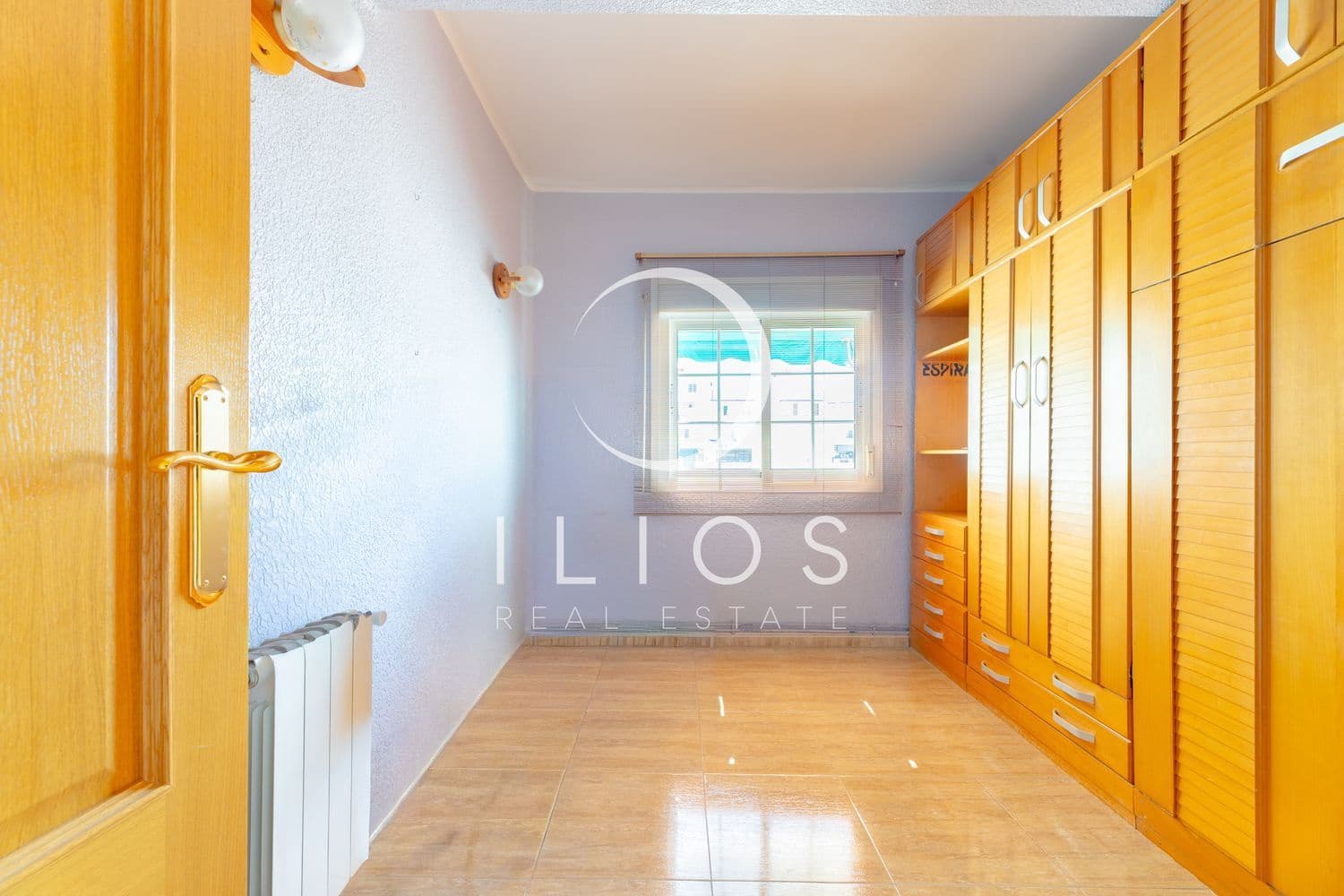 5 bedroom Apartment for sale in Valencia city - € 359,000 (Ref: 9839077)
