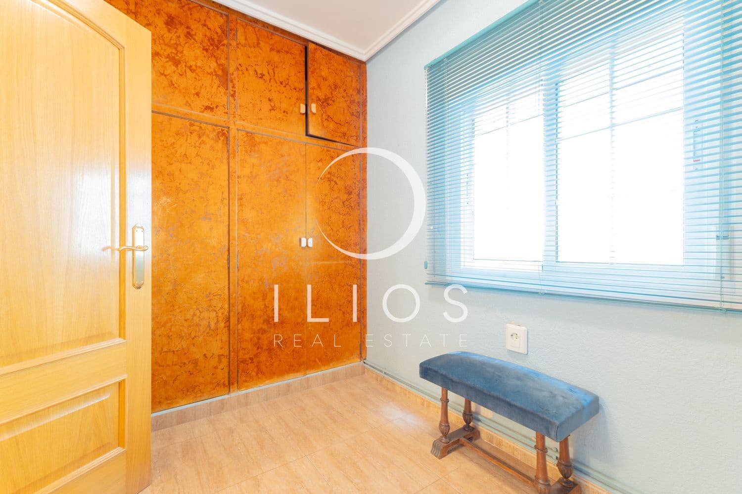 5 bedroom Apartment for sale in Valencia city - € 359,000 (Ref: 9839077)