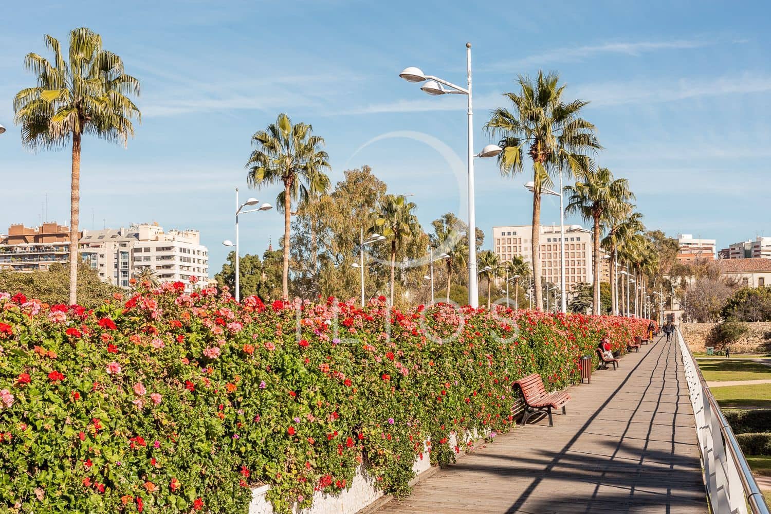5 bedroom Apartment for sale in Valencia city - € 359,000 (Ref: 9839077)