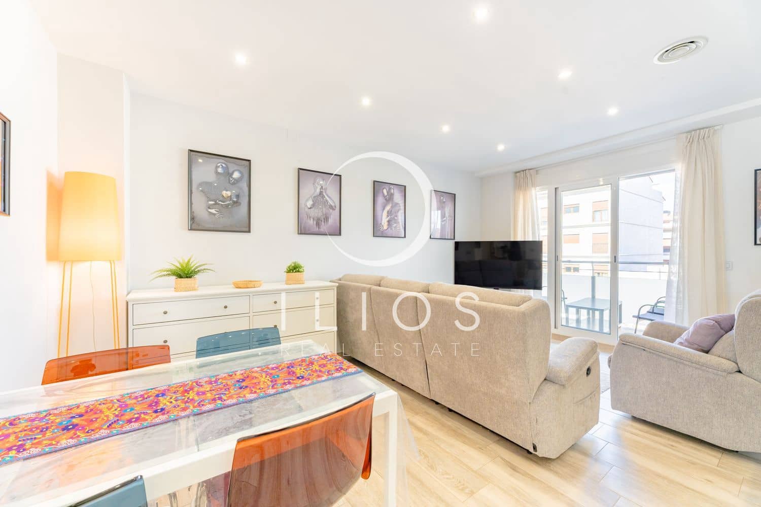 2 bedroom Apartment for rent in Valencia city - € 1,600 (Ref: 9840874)