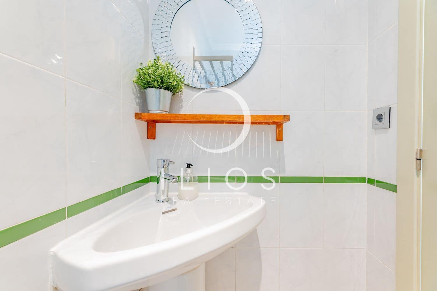 2 bedroom Apartment for rent in Valencia city - € 1,600 (Ref: 9840874)