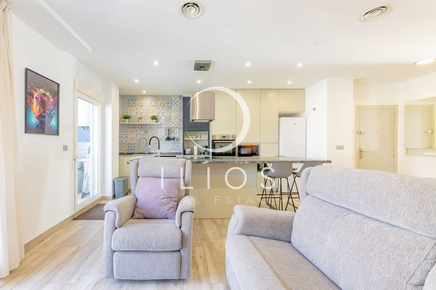 2 bedroom Apartment for rent in Valencia city - € 1,600 (Ref: 9840874)