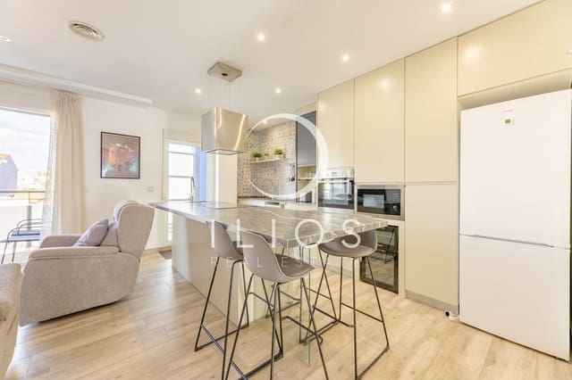 2 bedroom Apartment for rent in Sant Francesc, Valencia city with garage - € 1,600 (Ref: 9840874)