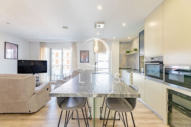 2 bedroom Apartment for rent in Sant Francesc, Valencia city with garage - € 1,600 (Ref: 9840874)
