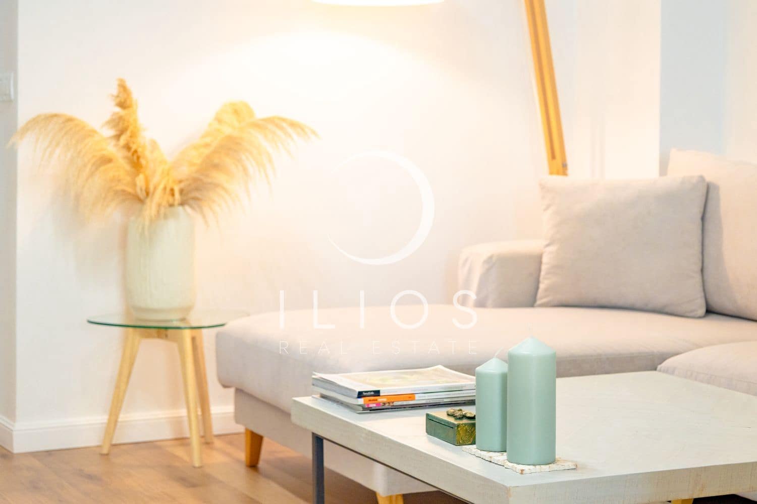 Apartamento de 3 habitaciones en Chiva en venta con piscina - 285.000 € (Ref: 9858064)