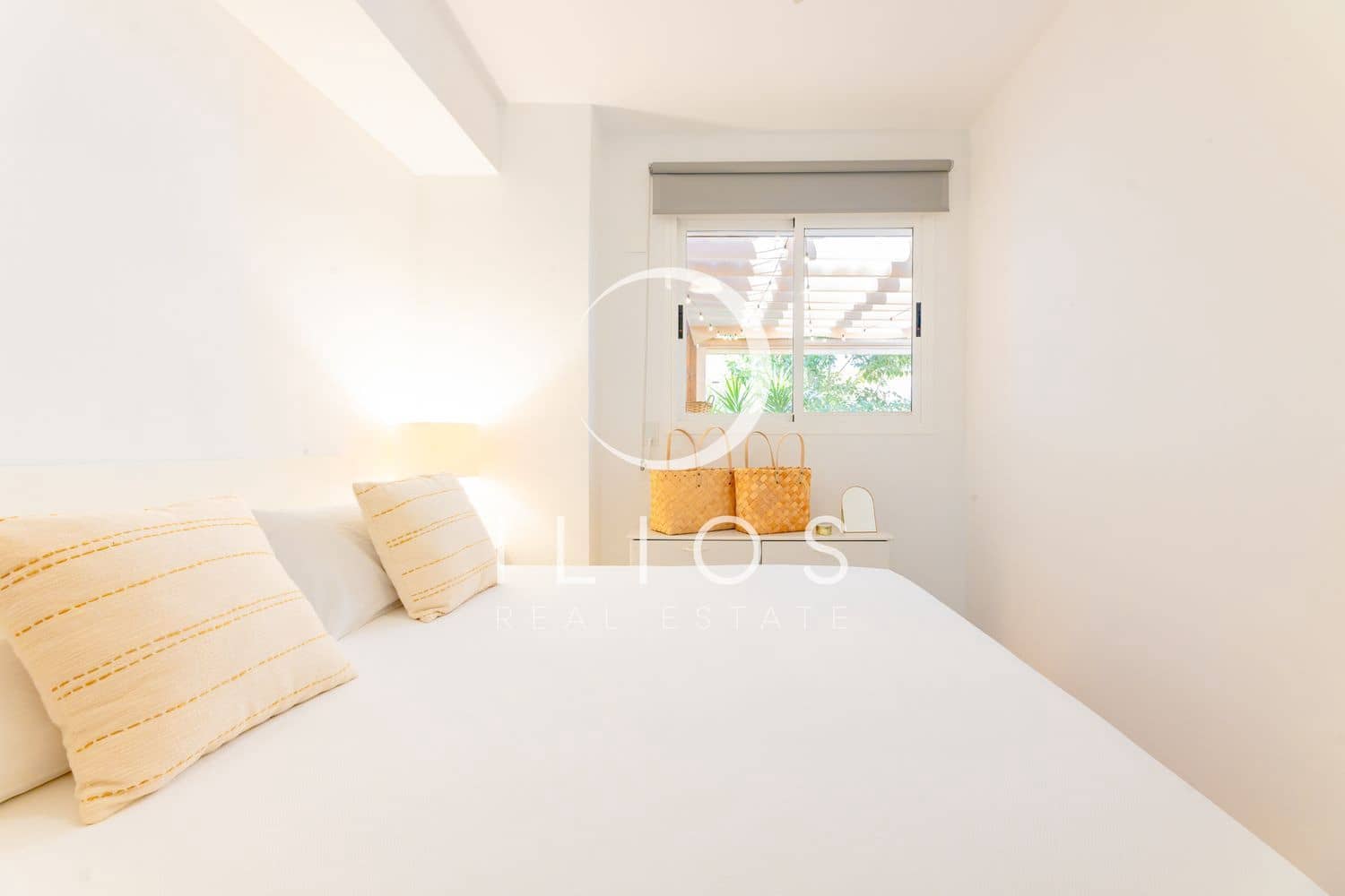Apartamento de 3 habitaciones en Chiva en venta con piscina - 285.000 € (Ref: 9858064)