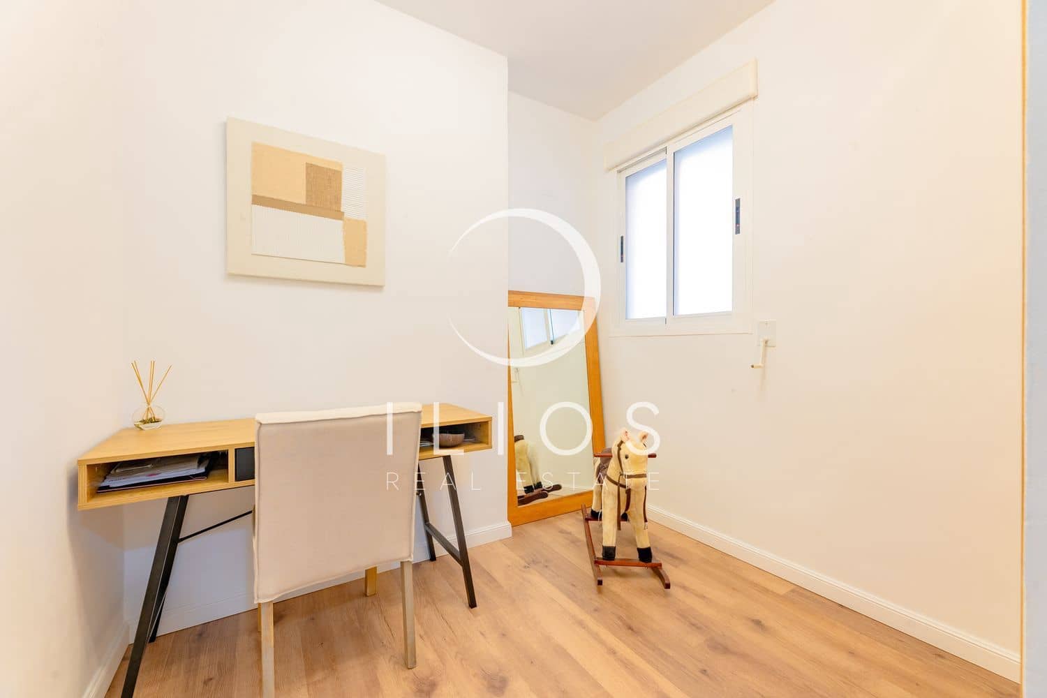Apartamento de 3 habitaciones en Chiva en venta con piscina - 285.000 € (Ref: 9858064)