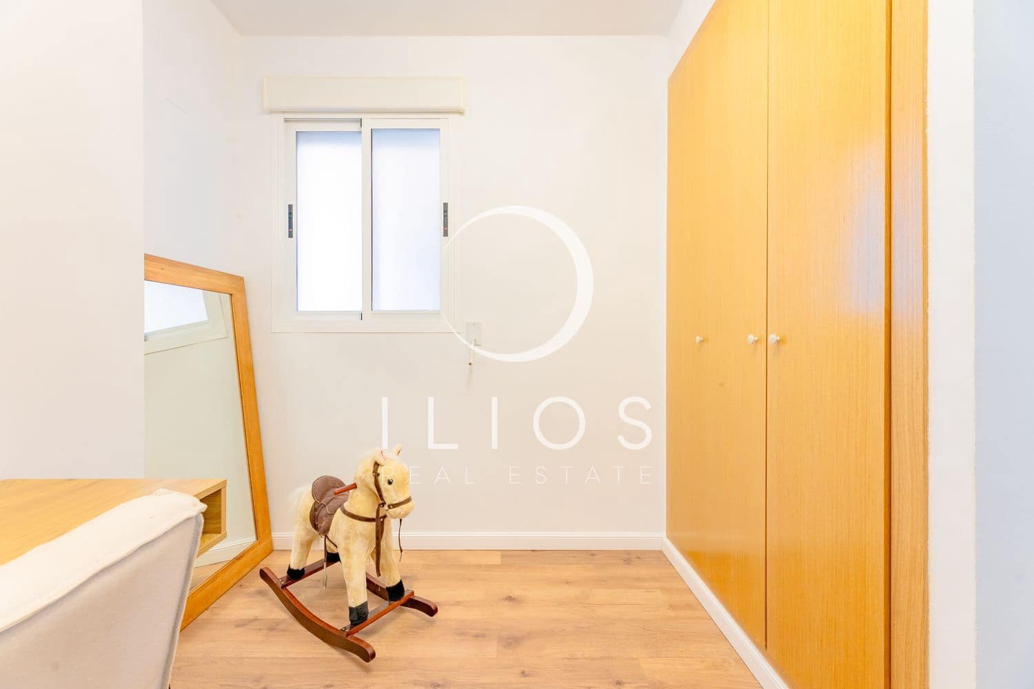 Apartamento de 3 habitaciones en Chiva en venta con piscina - 285.000 € (Ref: 9858064)