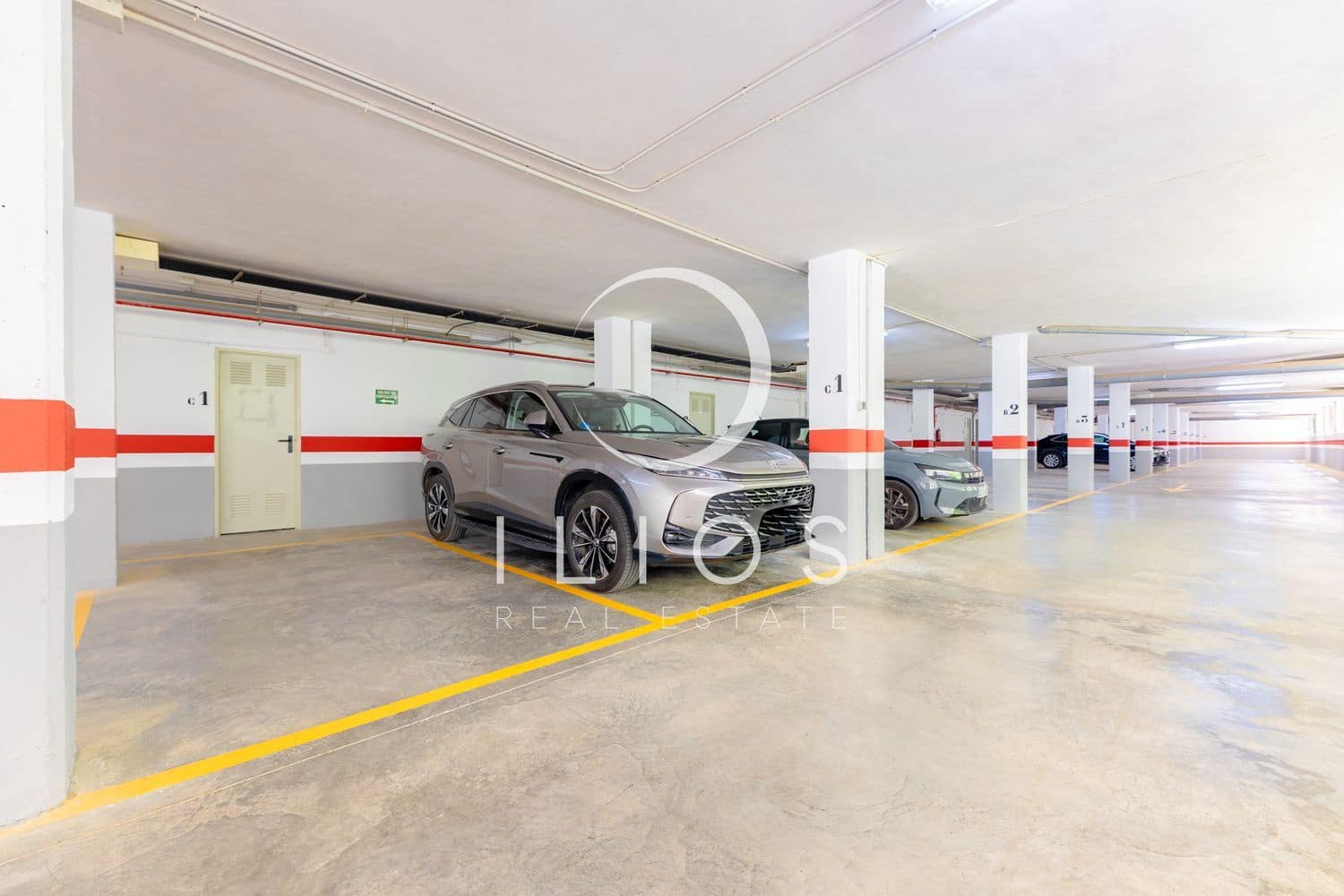 Apartamento de 3 habitaciones en Chiva en venta con piscina - 285.000 € (Ref: 9858064)