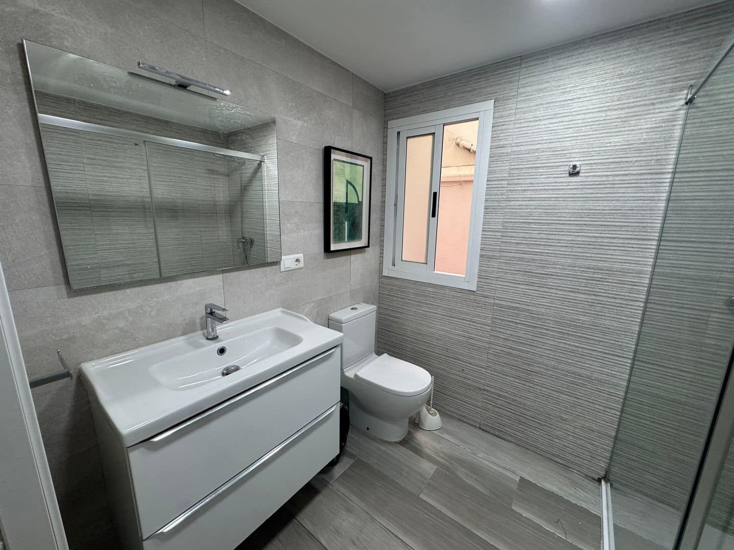 2 soverom Leilighet til leie i Valencia by - € 1 500 (Ref: 9869950)