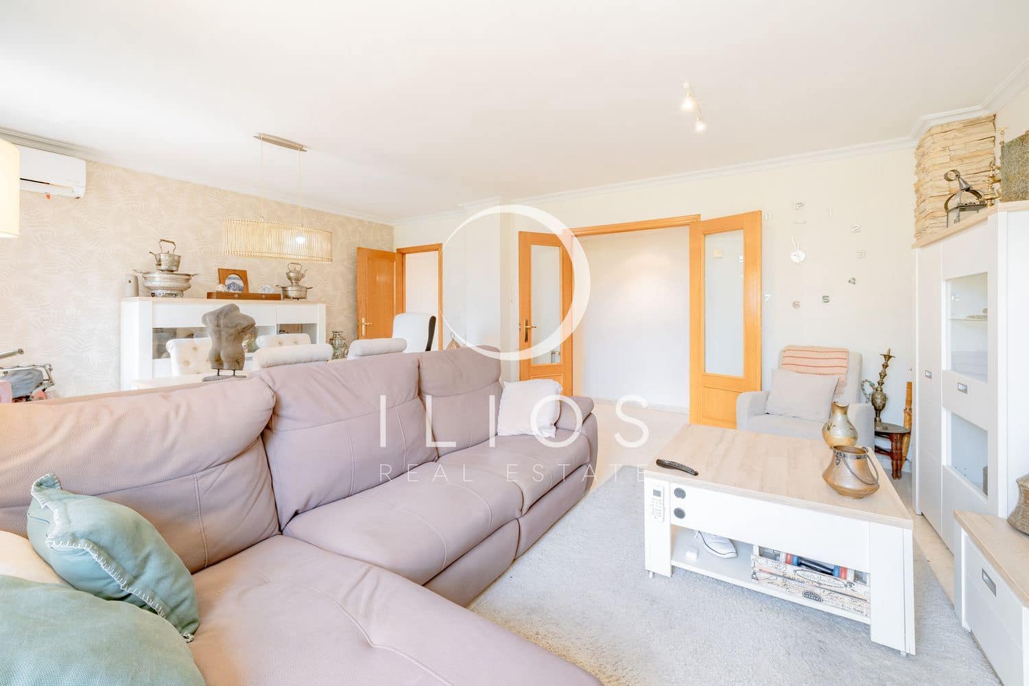 3 makuuhuone Huoneisto myytävänä paikassa Valencia kaupunki - 359 000 € (Ref: 9888740)