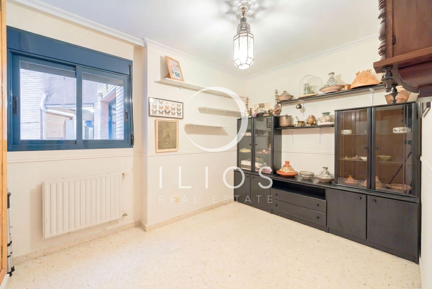 3 makuuhuone Huoneisto myytävänä paikassa Valencia kaupunki - 359 000 € (Ref: 9888740)