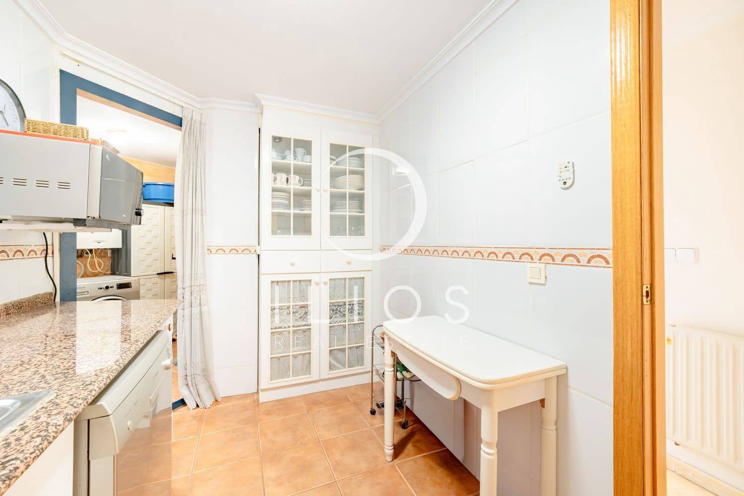 3 makuuhuone Huoneisto myytävänä paikassa Valencia kaupunki - 359 000 € (Ref: 9888740)