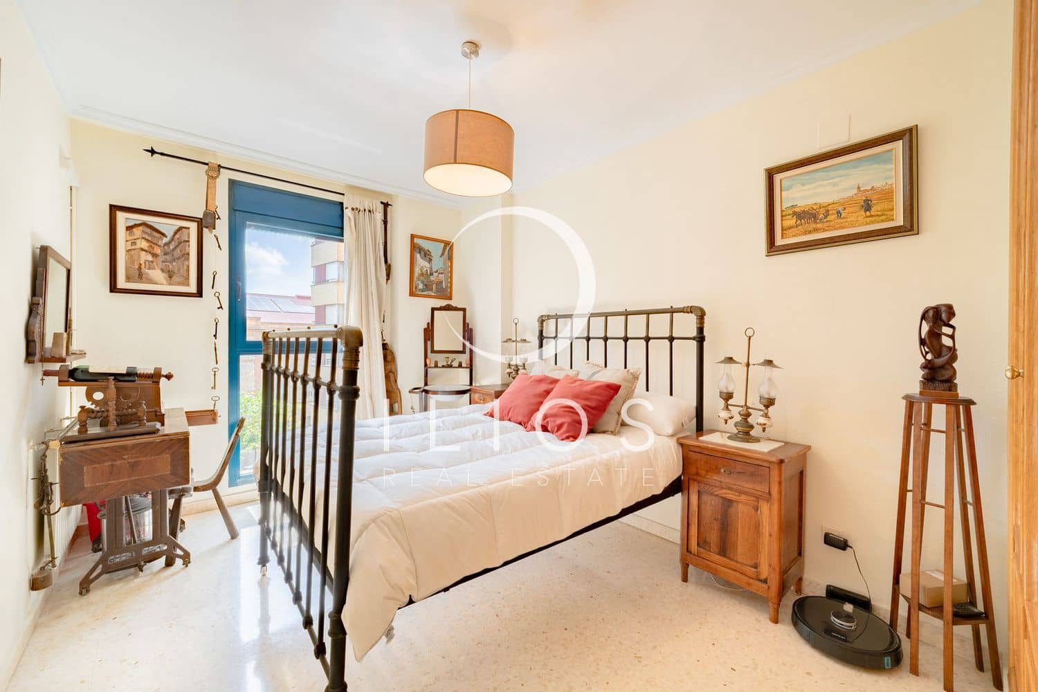 3 makuuhuone Huoneisto myytävänä paikassa Valencia kaupunki - 359 000 € (Ref: 9888740)