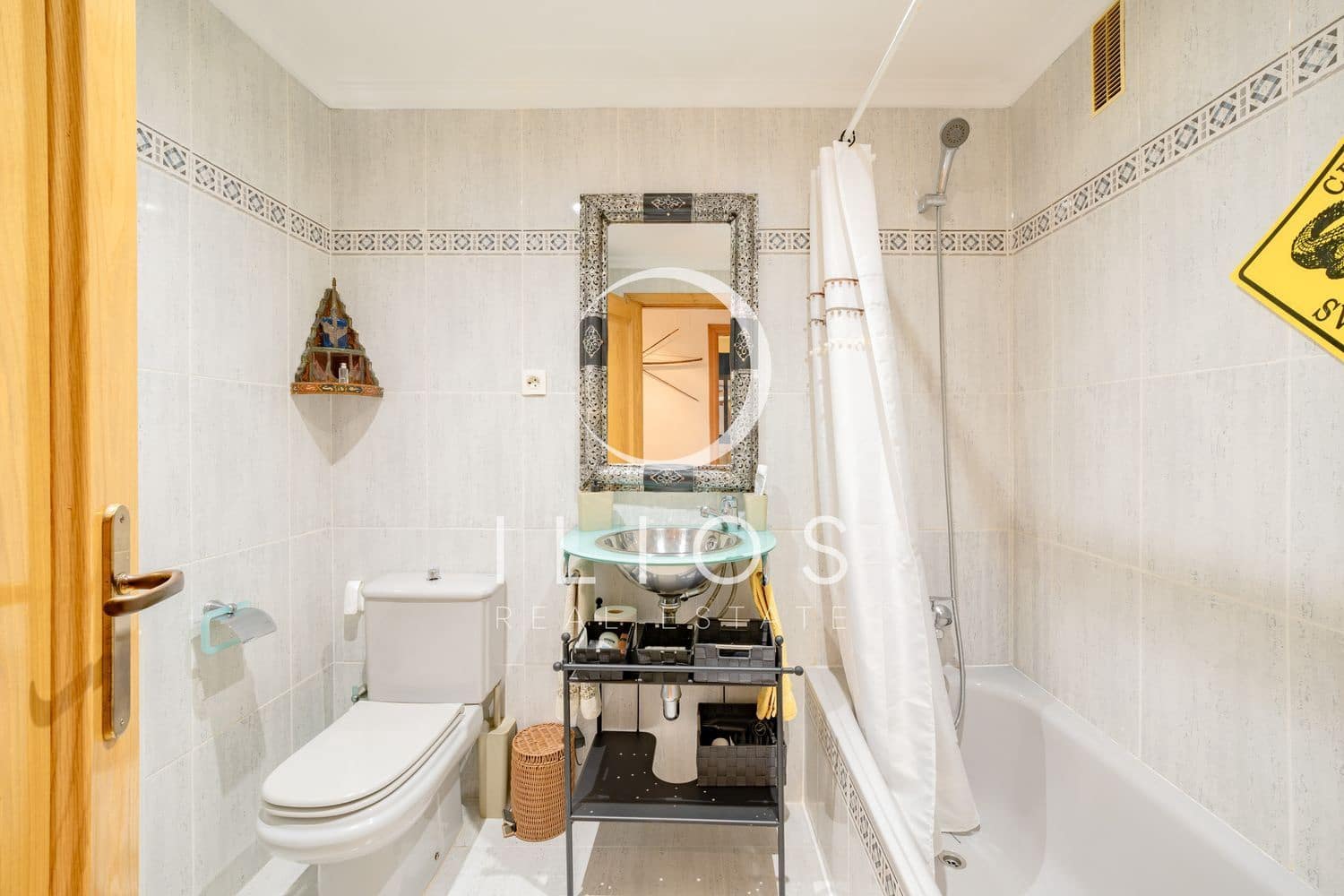 3 makuuhuone Huoneisto myytävänä paikassa Valencia kaupunki - 359 000 € (Ref: 9888740)